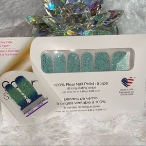 Color Street | Don’t Make A Peep , a robin’s egg blue with silver glitter